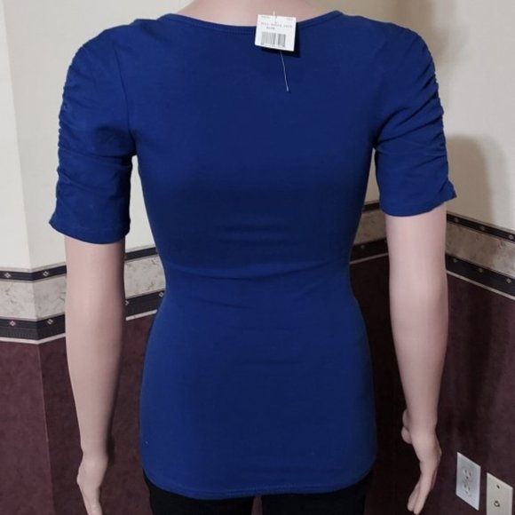 Colt Story Blue Short Sleeve Criss Cross V-Neck Top Size S NWT - Picture 4 of 5